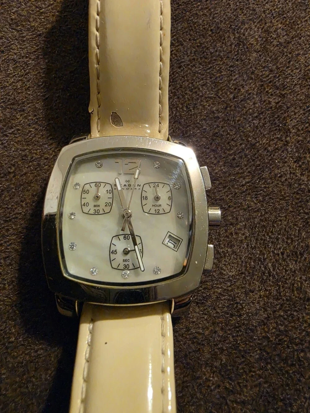 Skagen Cream Leather-Strap Square Chronograph Watch